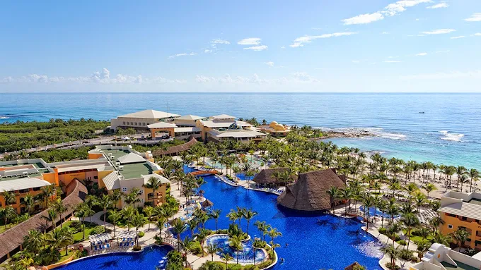 Private Transfer from Cancun Airport to Barceló Maya Palace